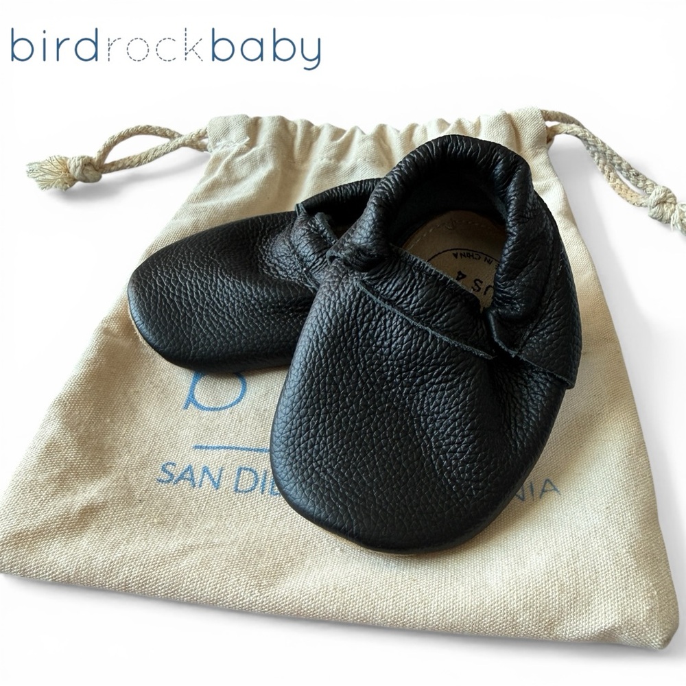 BirdRock Baby Moccasins Black and Tan Fringeless Baby Shoes | Sz 4 (6-12 mos)